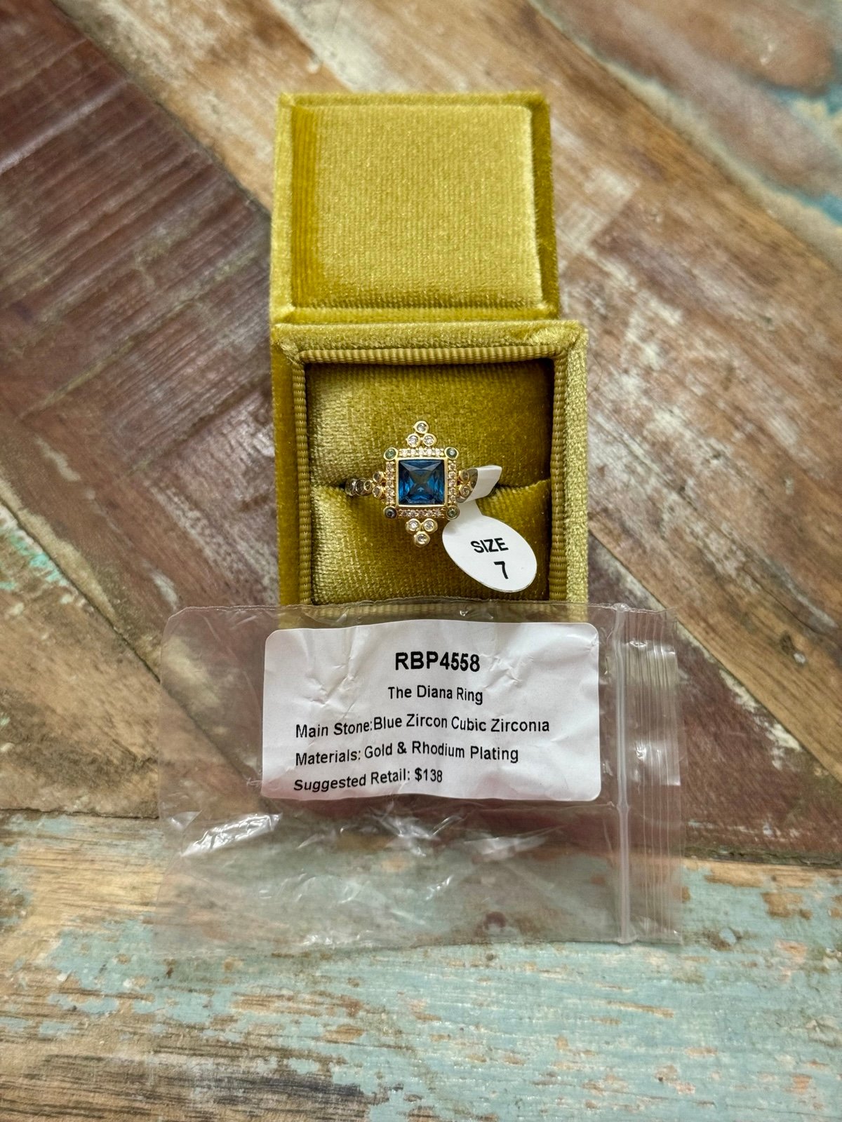 Bomb Party Greek Goddess Ring Sz 7
