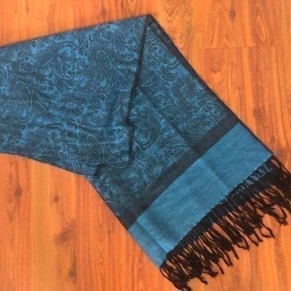 Blue Paisley Pashmina silk