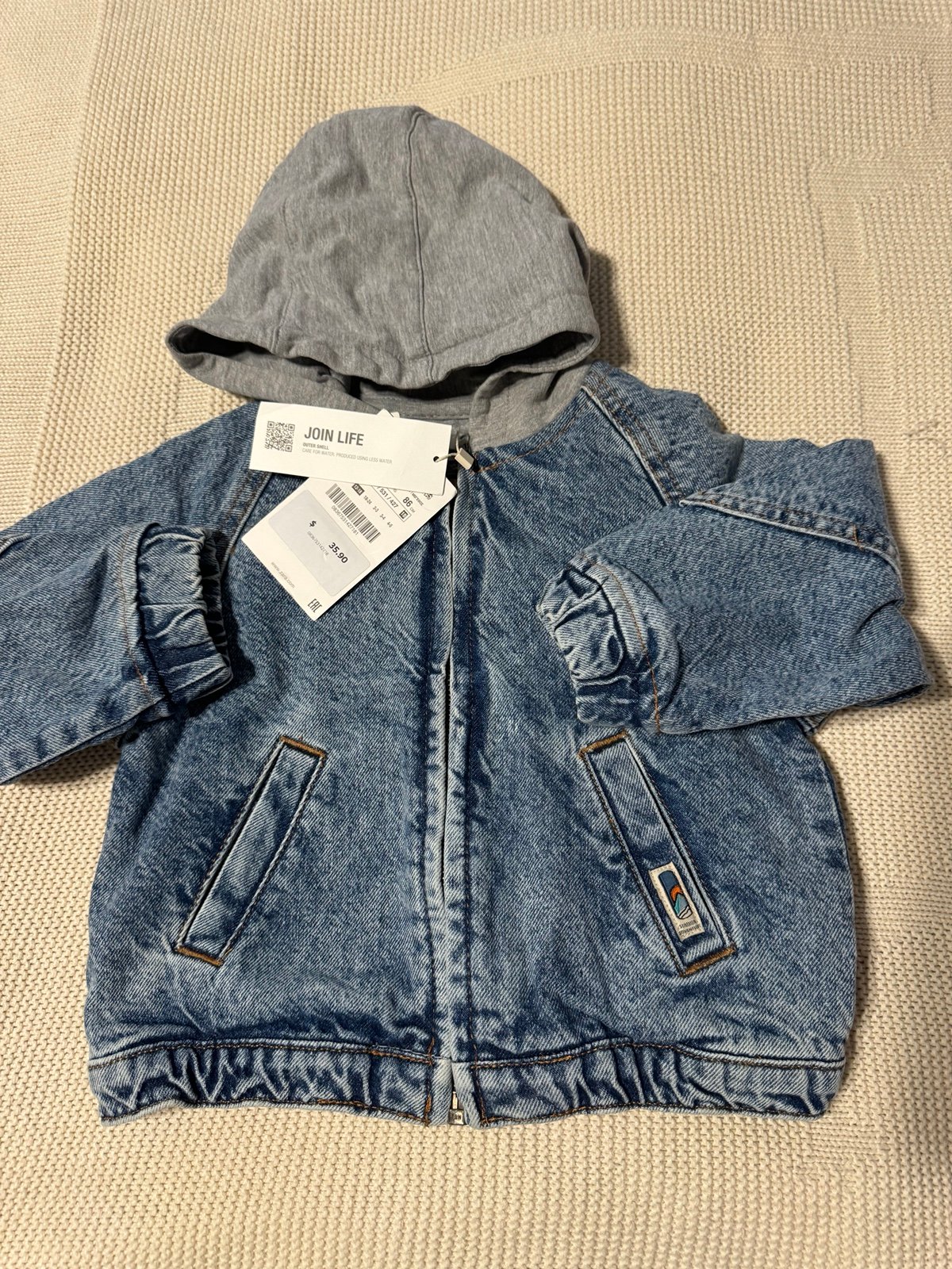 Zara new jacket sz 12-18m