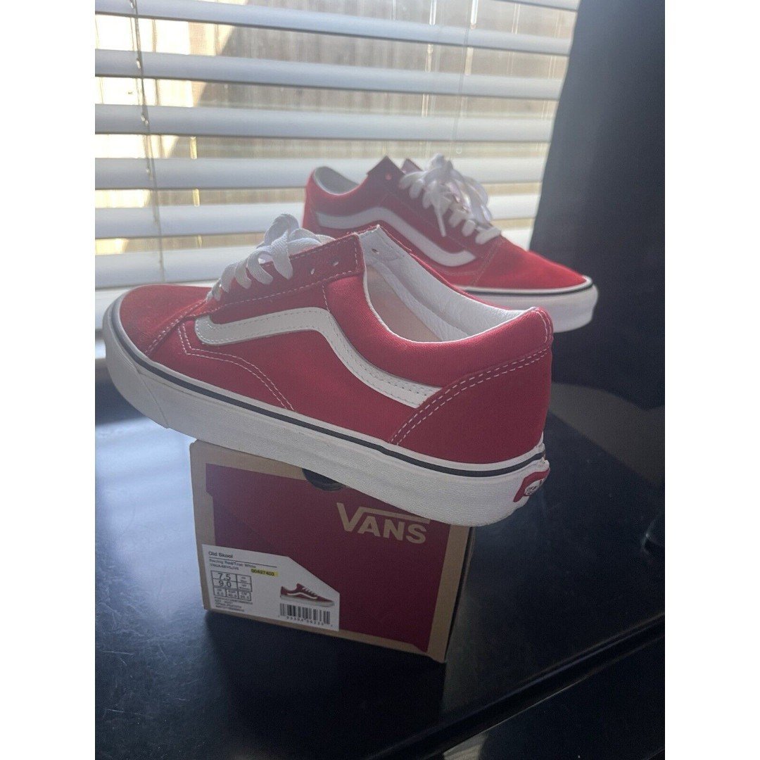 Size 9 - VANS Old Skool Lite Bossa Nova