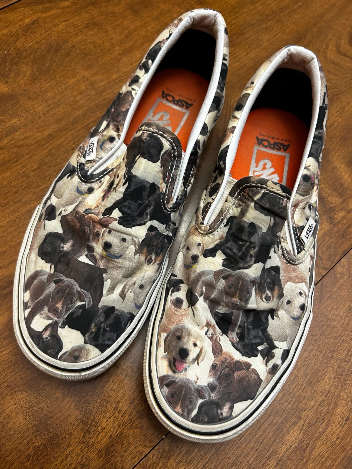 Vans Classic Slip-On Aspca Puppies Dogs Men’s 7.5 Women’s 9 True White