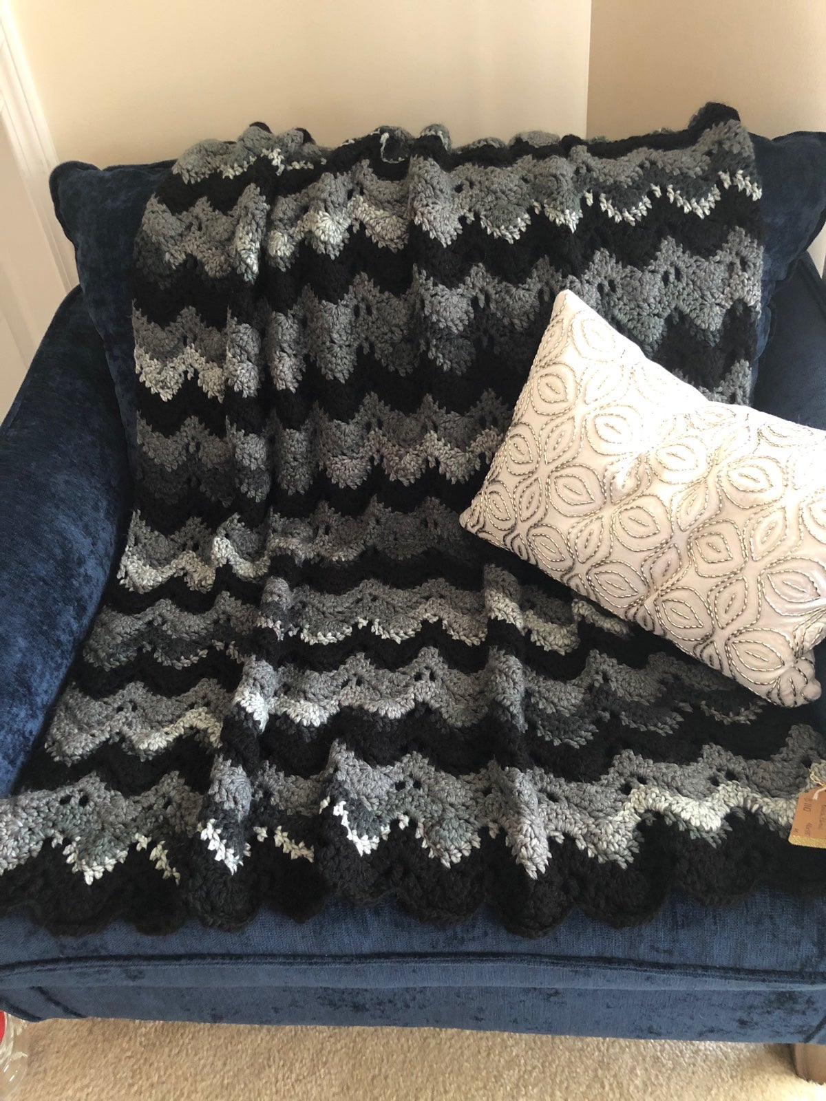 NEW Handmade crochet afghan /throw black and grey 40”x55”