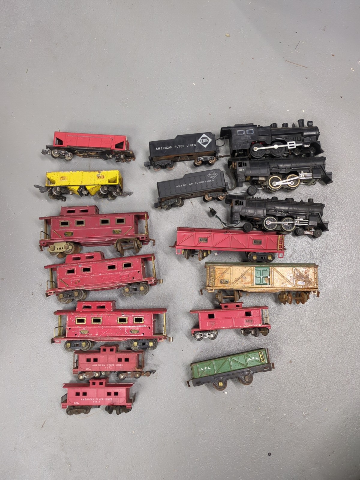 Lot Of American Flyer Locomotives And Cars