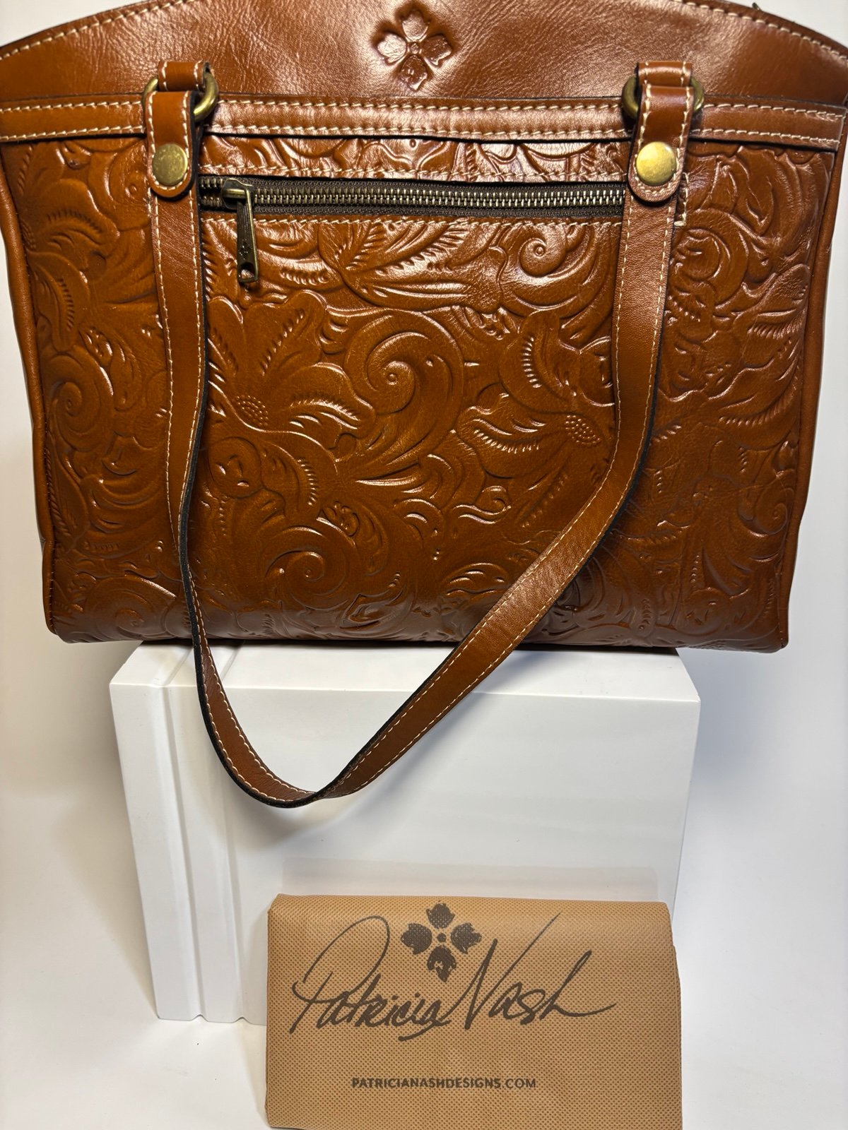 Patricia Nash Tote Bag Womens Brown Leather Tooled Embossed Shoulder Zip Top