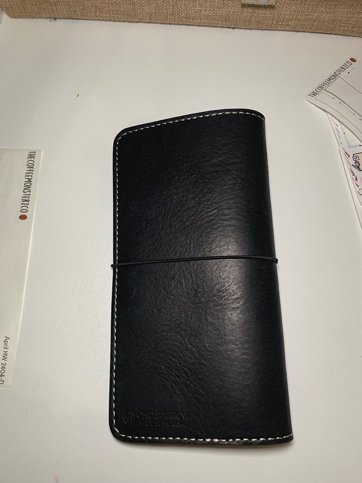 Chic Sparrow Weeks leather cover in Black Beauty