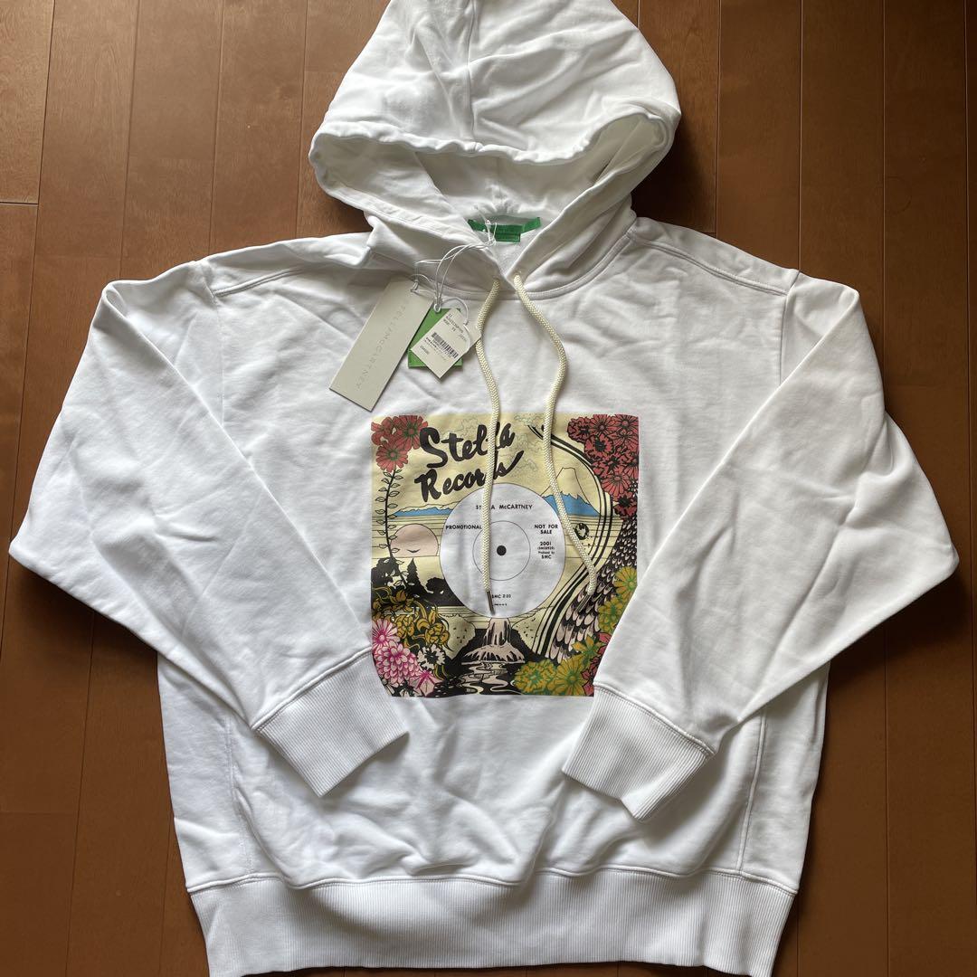 First come, first served! Stella McCartney Graphic Hoodie XS ♡