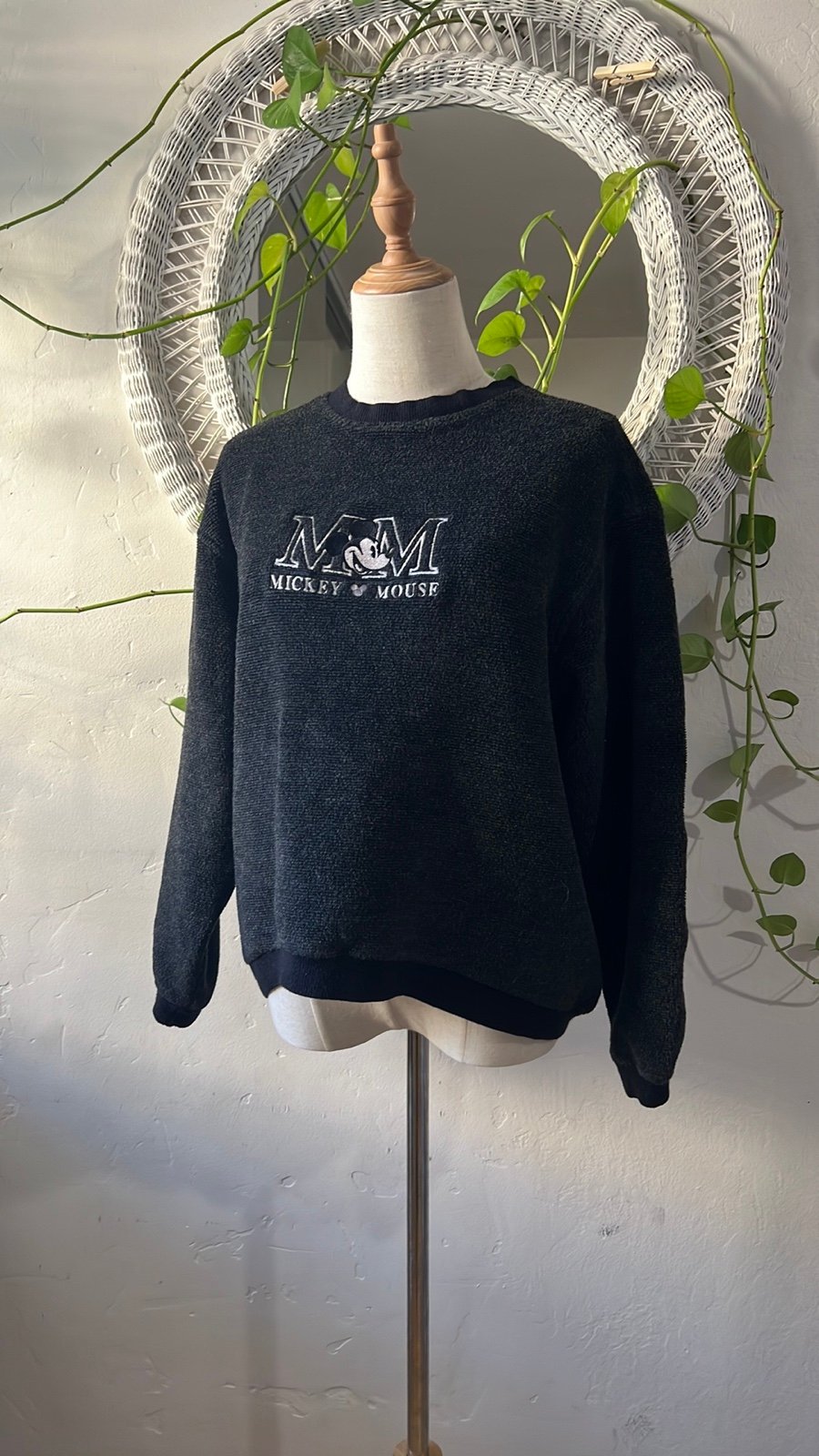 VINTAGE DISNEY | fleece Mickey sweater