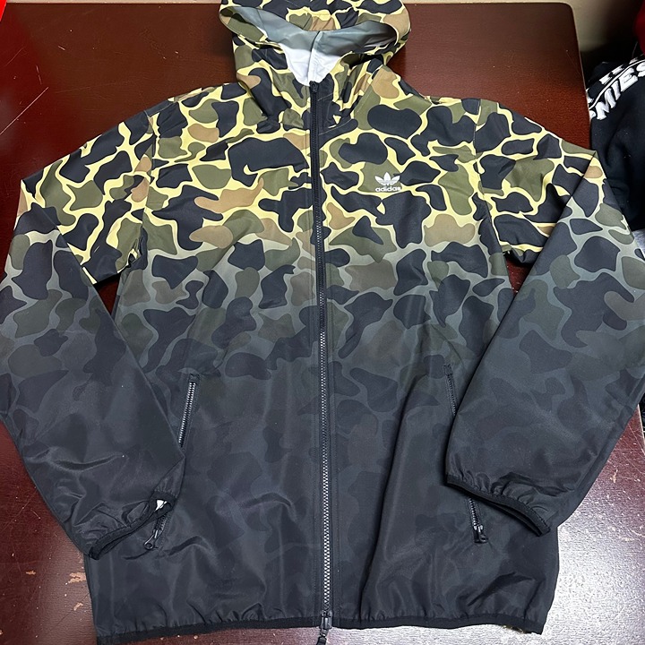 Adidas Mens Multicolor Camouflage Full Zip Hooded Windbreaker Jacket Size Medium