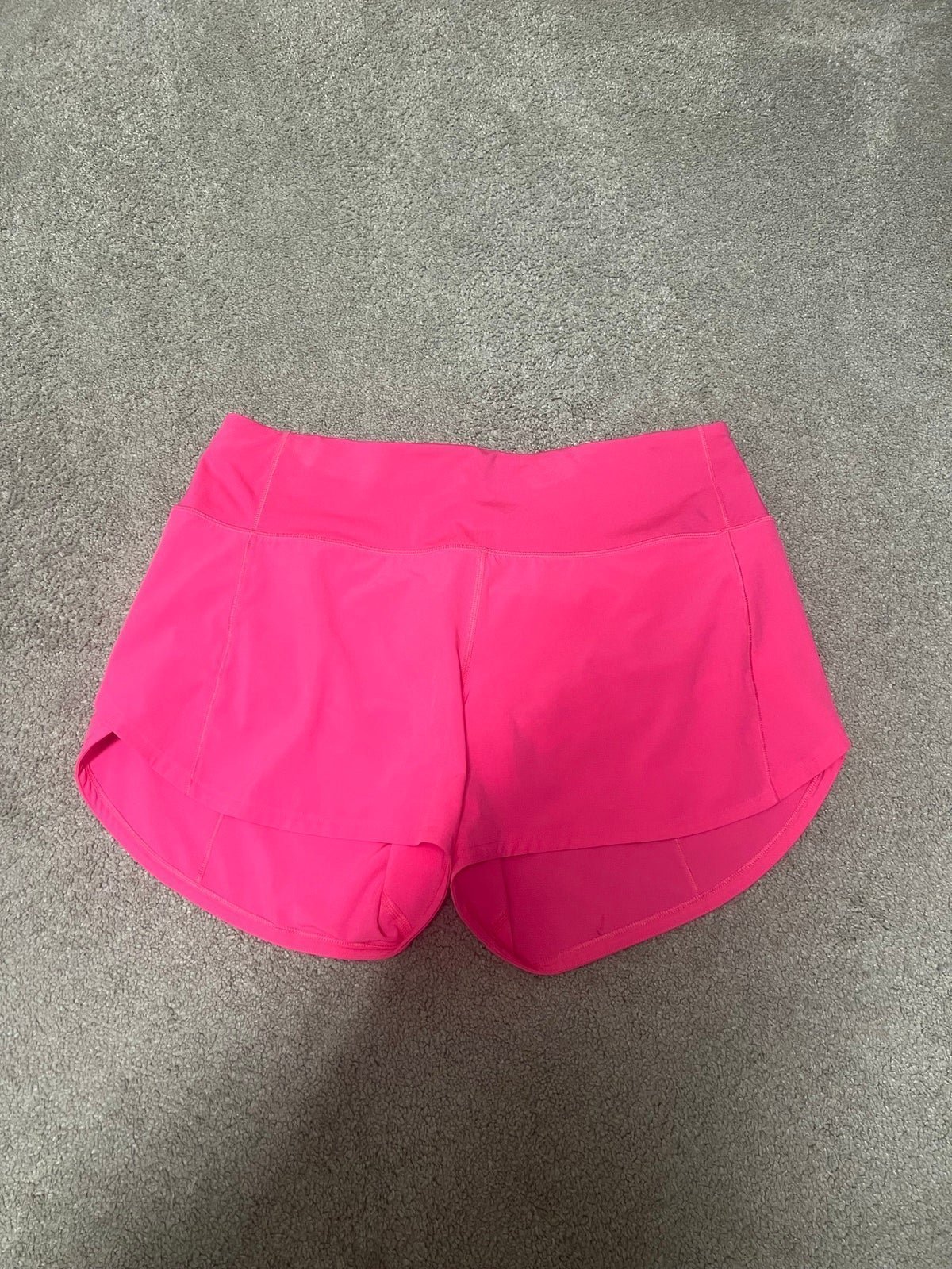 Lululemon speed up 4” pink highlight