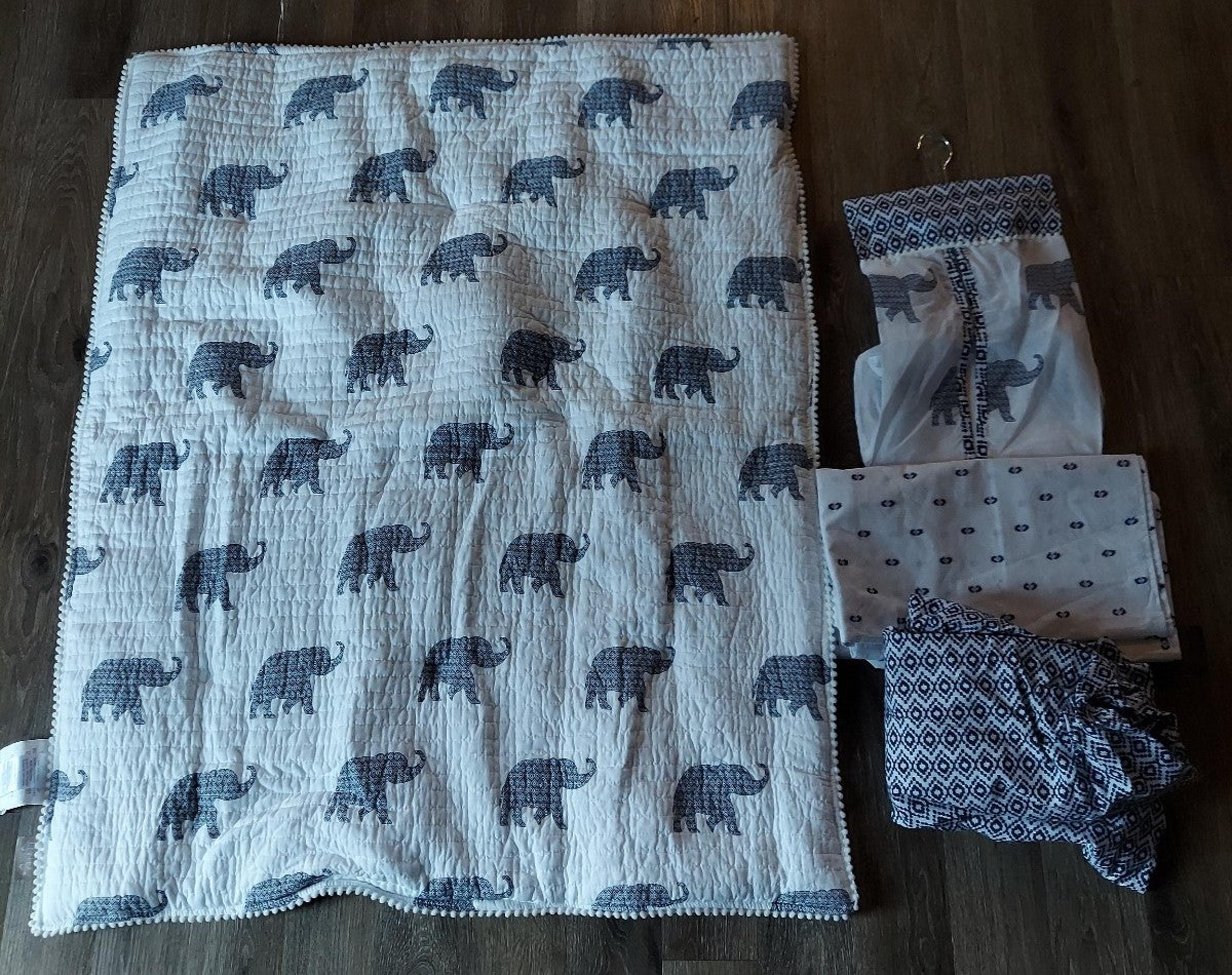 Levtex Baby Elephant Navy/White 4Pc Crib Bedding Set NWOT 2017