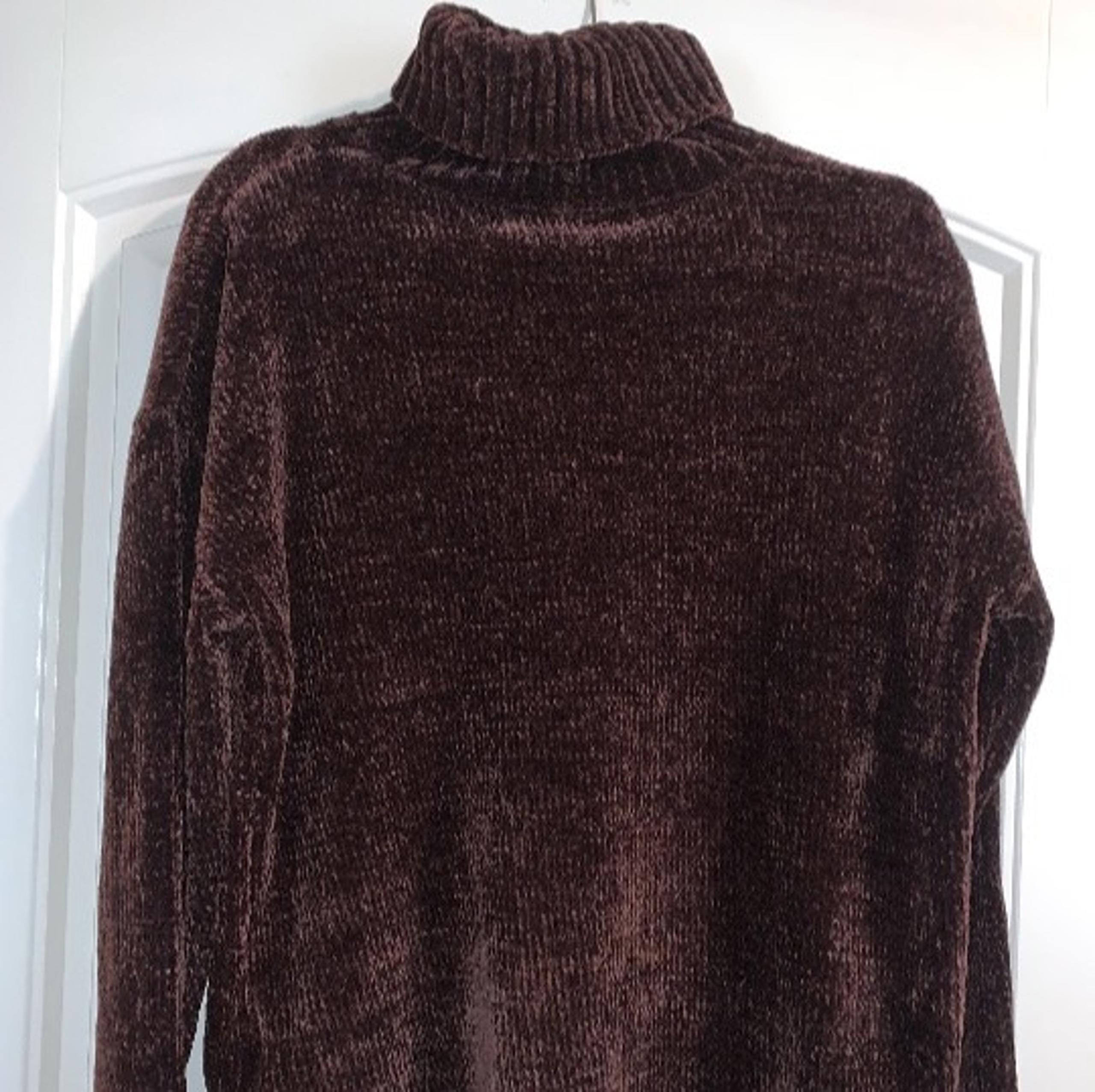 Forever 21 Turtleneck Chenille Sweater