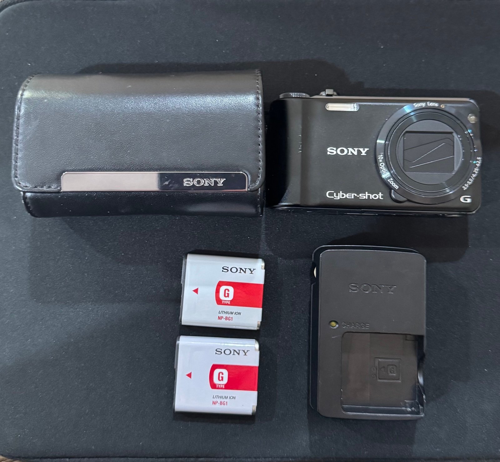 Sony Cyber-shot DSC-HX5V 10.2MP Digital Camera Made In Japan 2 Batteries Charger