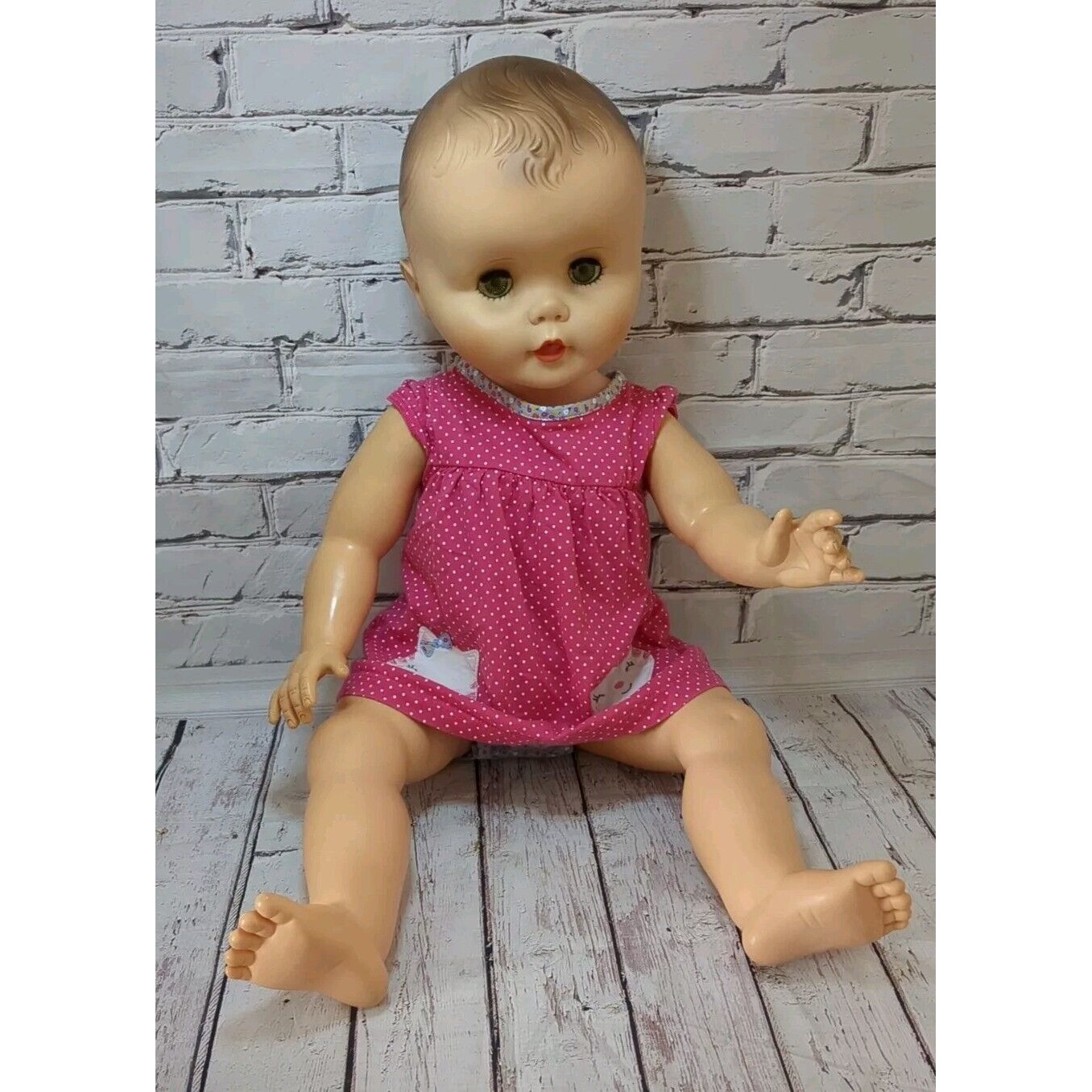 Rare 28 Vintage Baby Doll Sleepy Eyes, Molded Hair, Vinyl Plastic Body 27-11