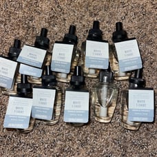 Bath and body works wallflowers