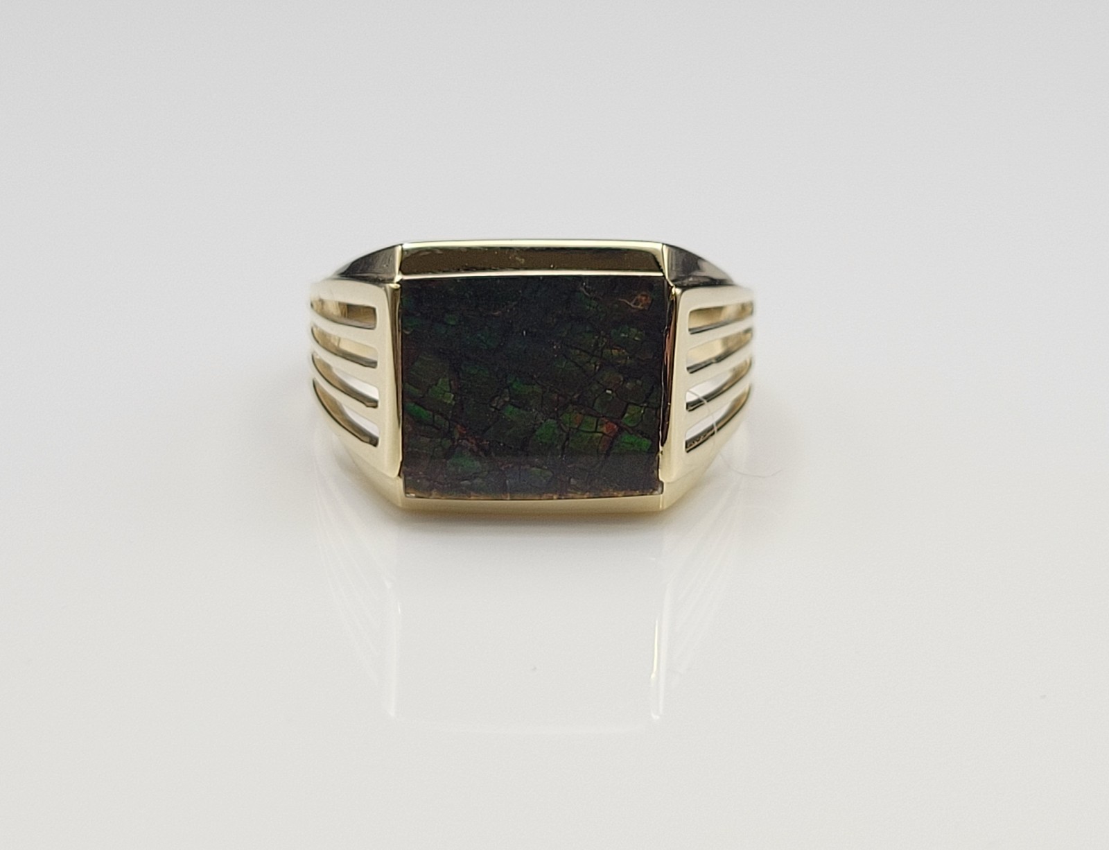 10k Yellow Gold Square Shape Doublet Opal Mens Ring Size 10