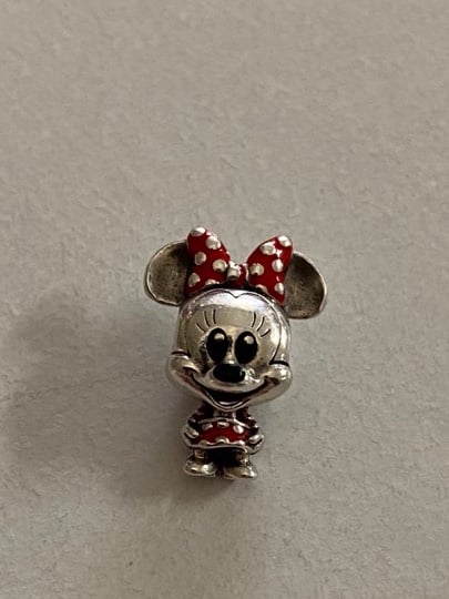 Minnie