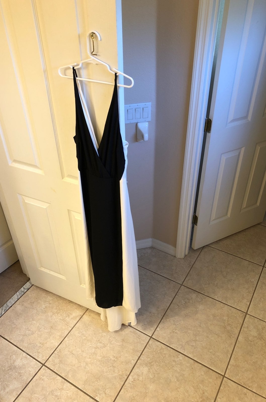 Express Maxi Black&White 2-tone Dress