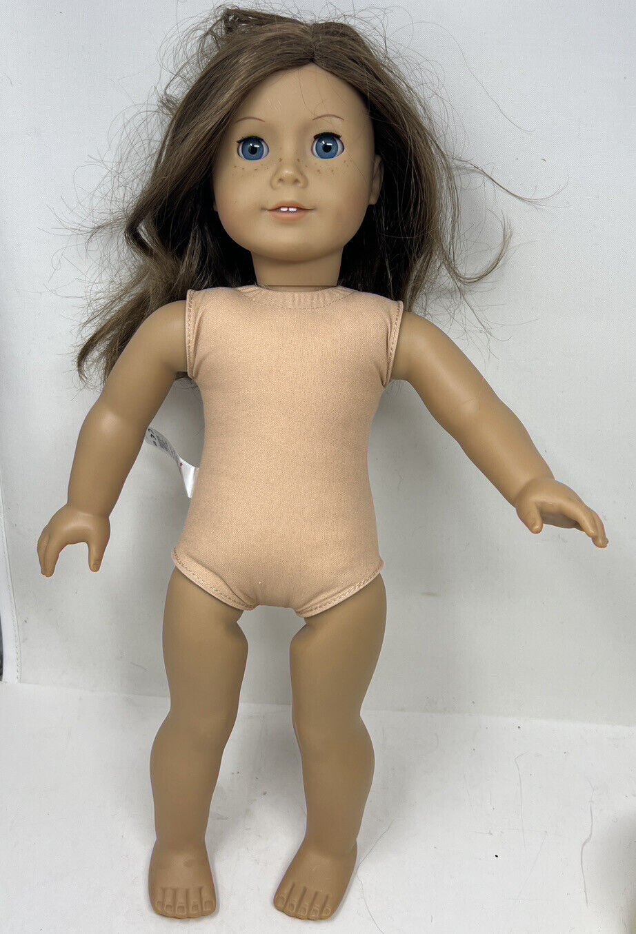 American Girl Doll Saige Doll Of The Year 2013 Blue Eyes Freckles haircut