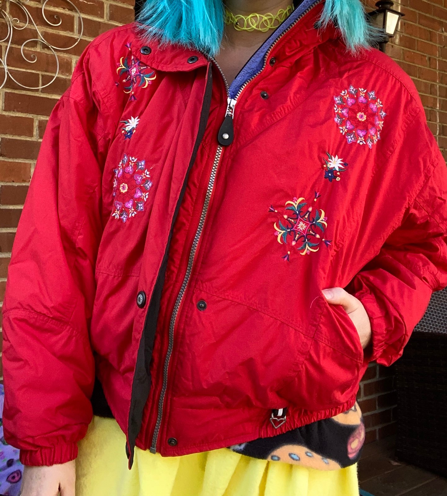 RARE Vintage obermeyer red ski coat with embroidered flowers