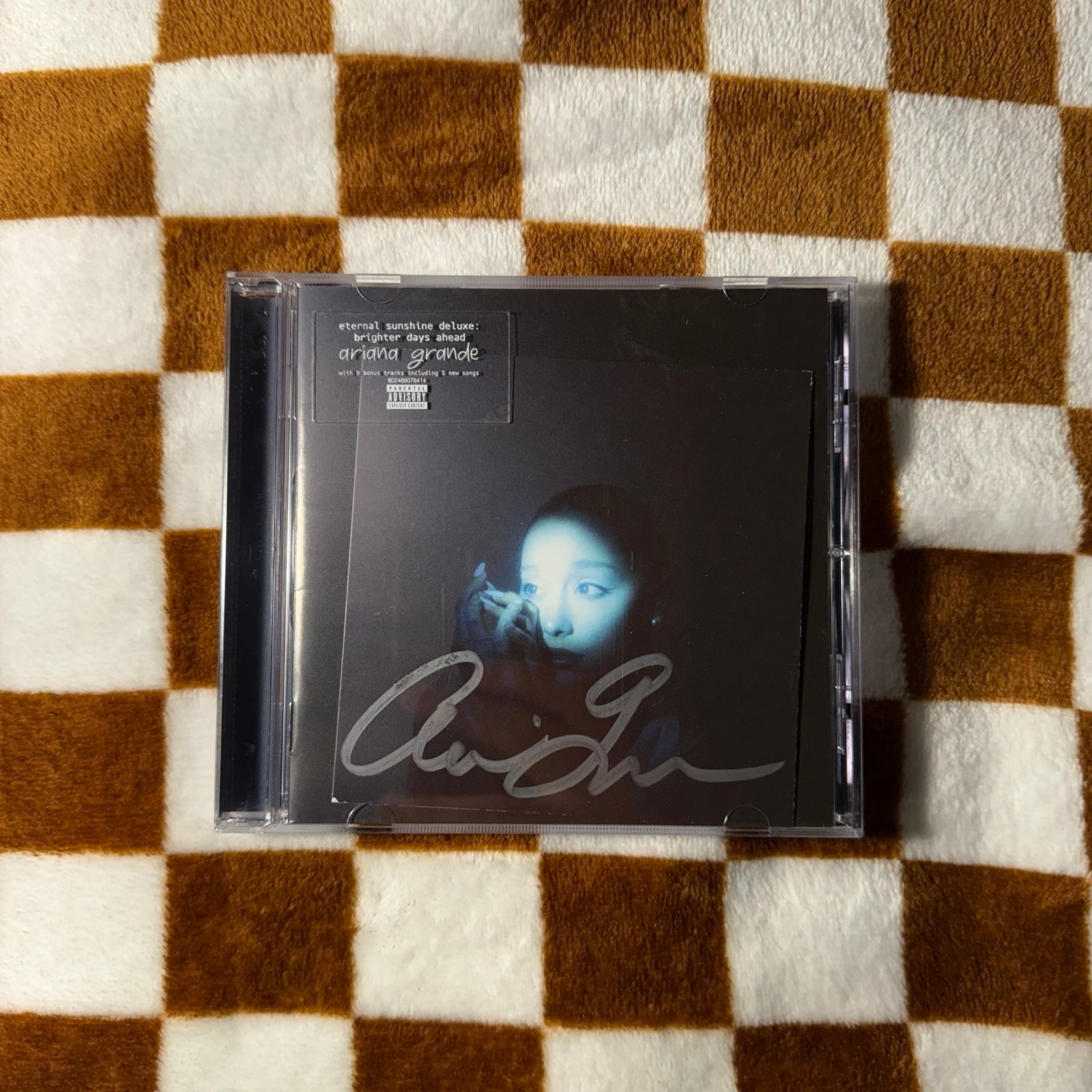 ariana grande signed cd
