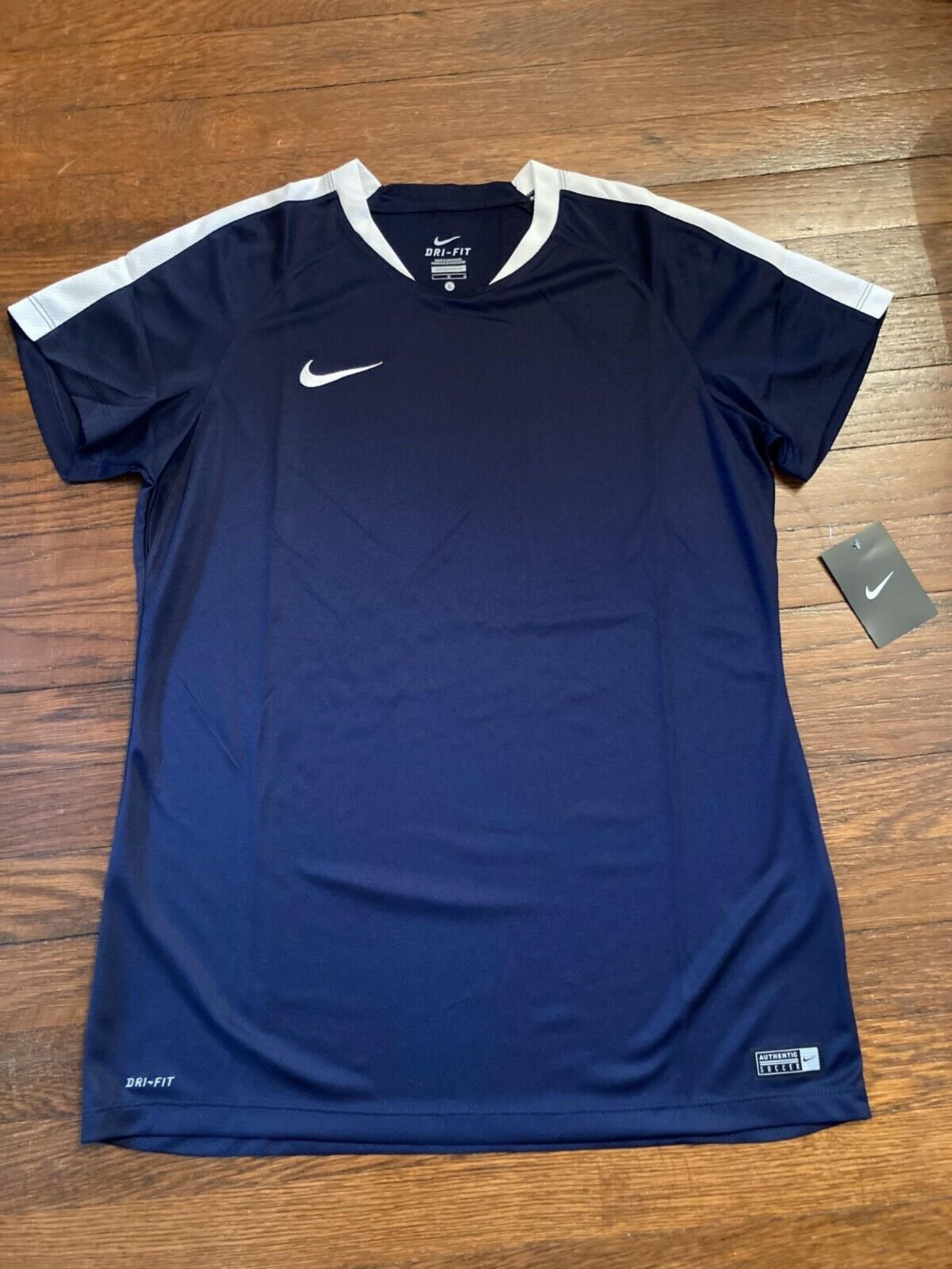 NEW! Nike Challenge Soccer Jersey Women’s Navy Blue 645506-419 MEDIUM