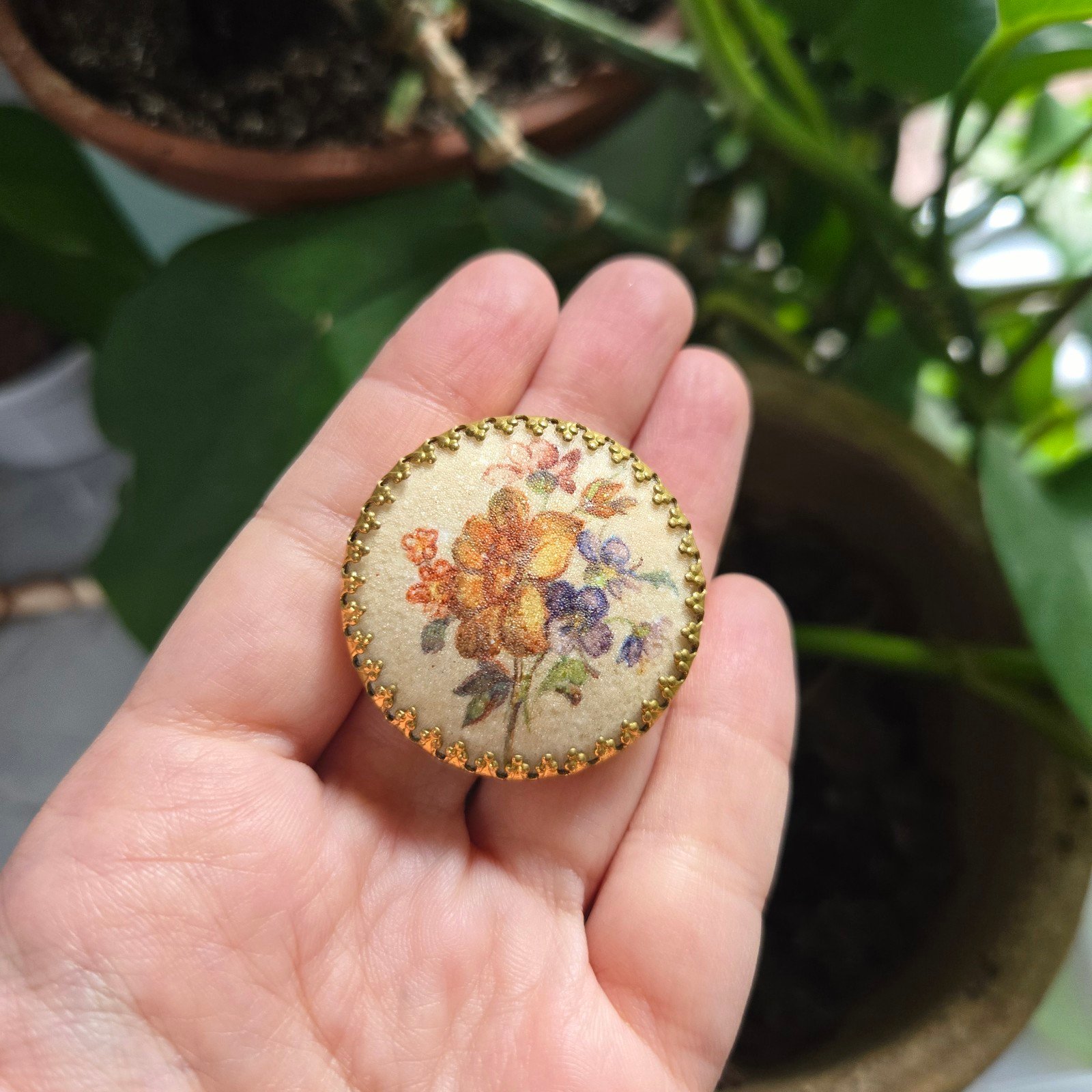 Vintage Floral Flower Bohemian Scarf Clip Lapel Brooch Pin