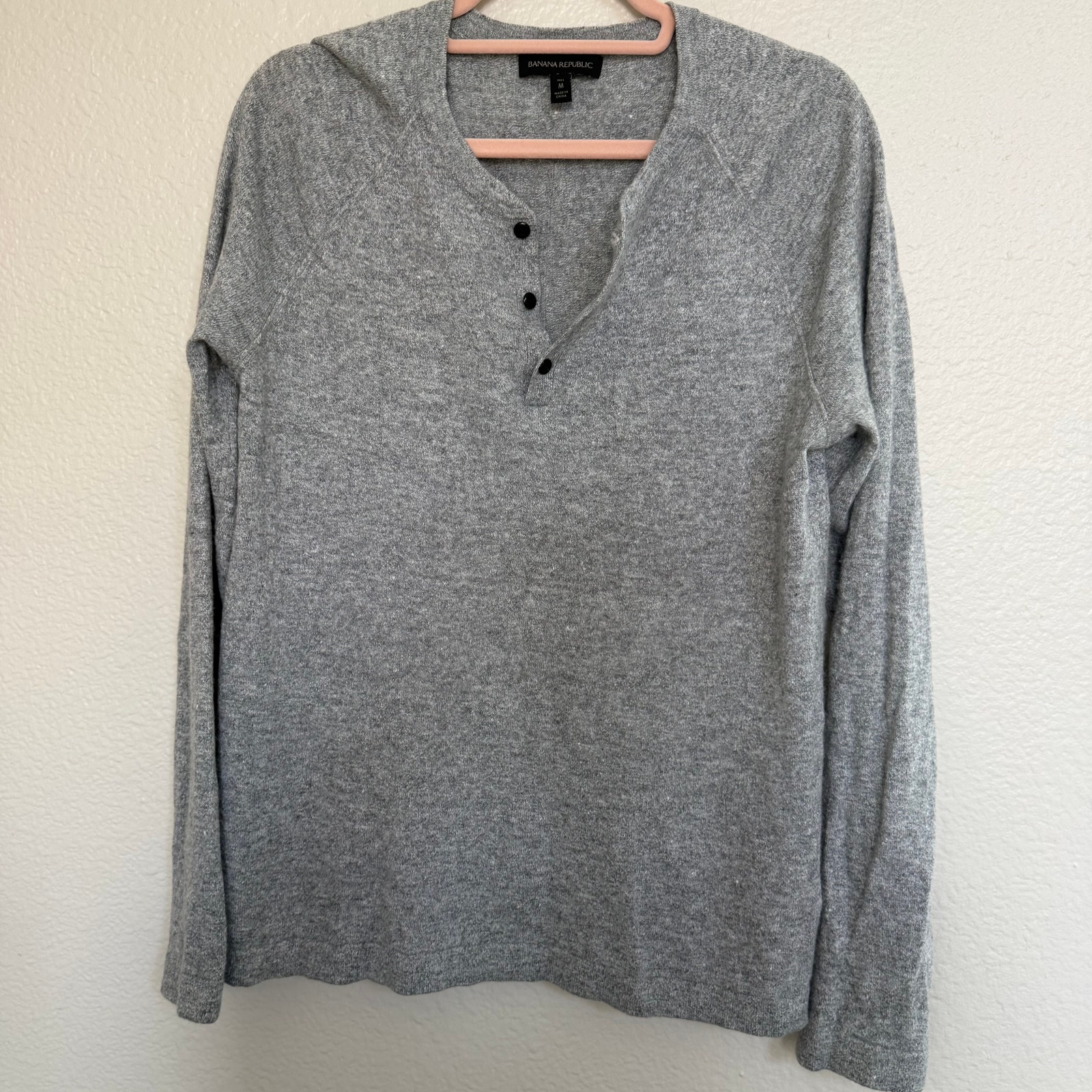 Banana Republic 3 Button Henley Sweater Men's Size M Tall Wool Linen Cashmere