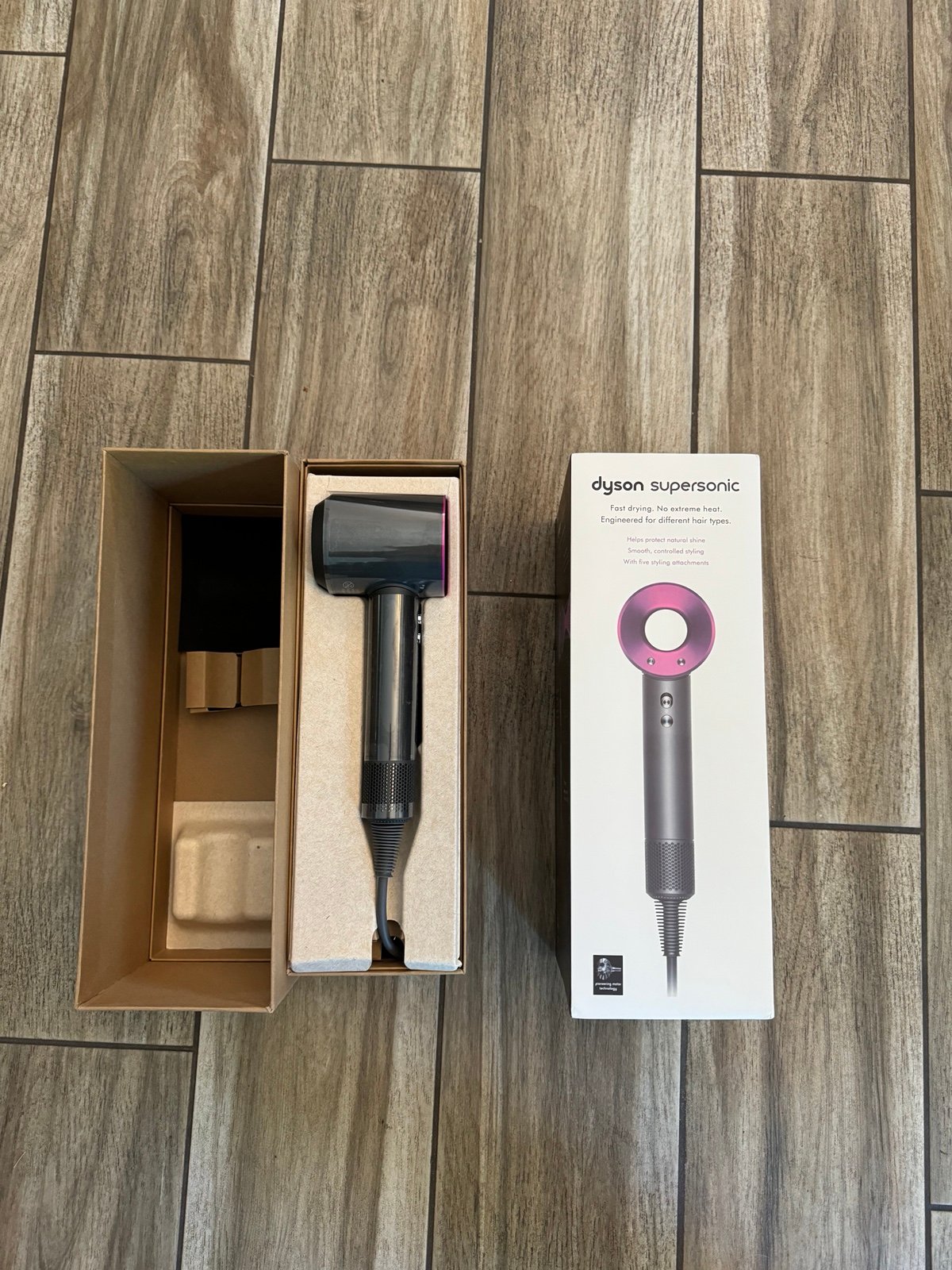 Dyson hairdryer supersonic