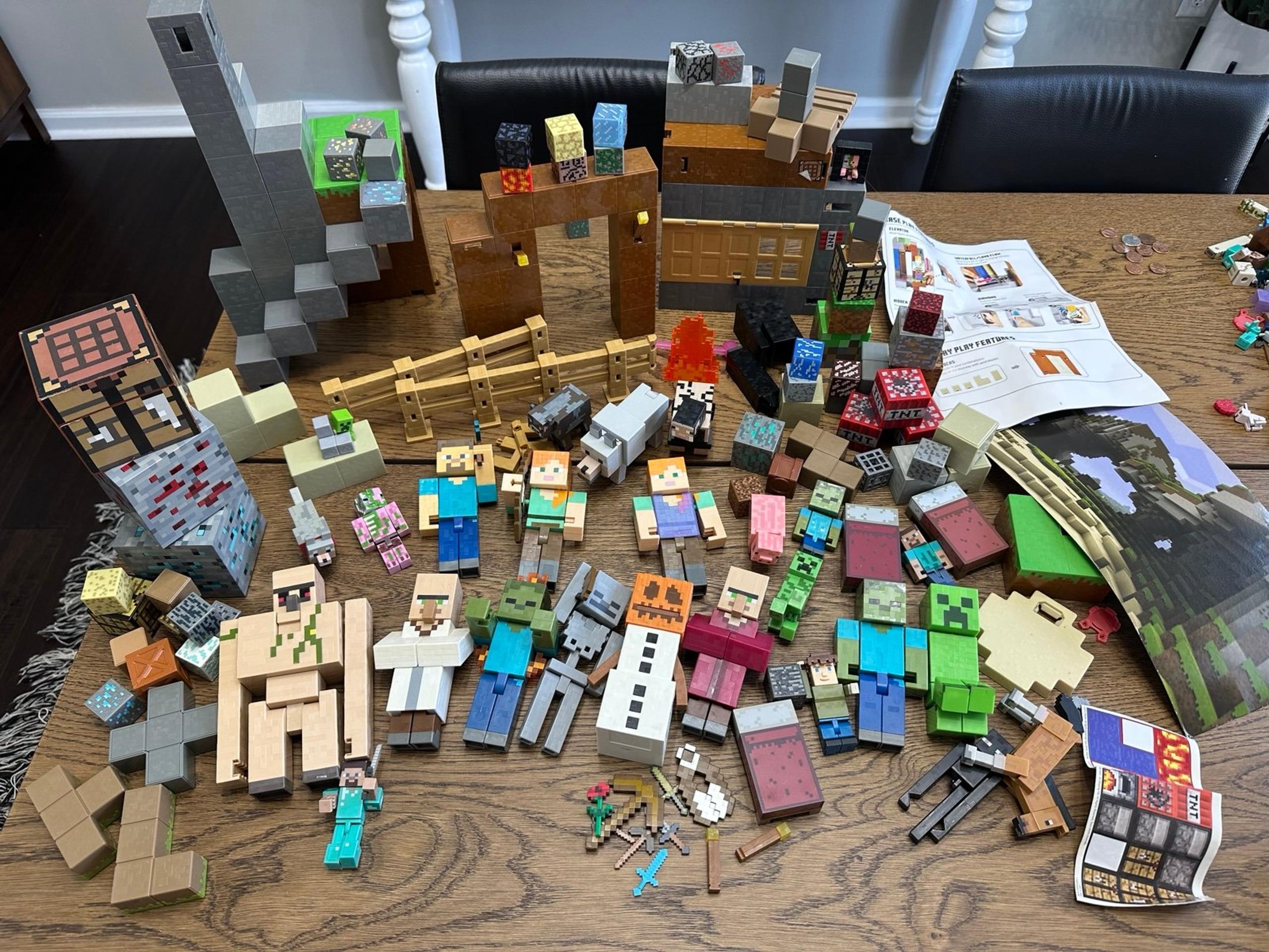 Minecraft survival mode playset toys- huge lot!
