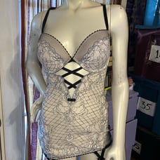 Womens Ladies Victorias Secret Black White Lace Strappy Merry Widow Chemise