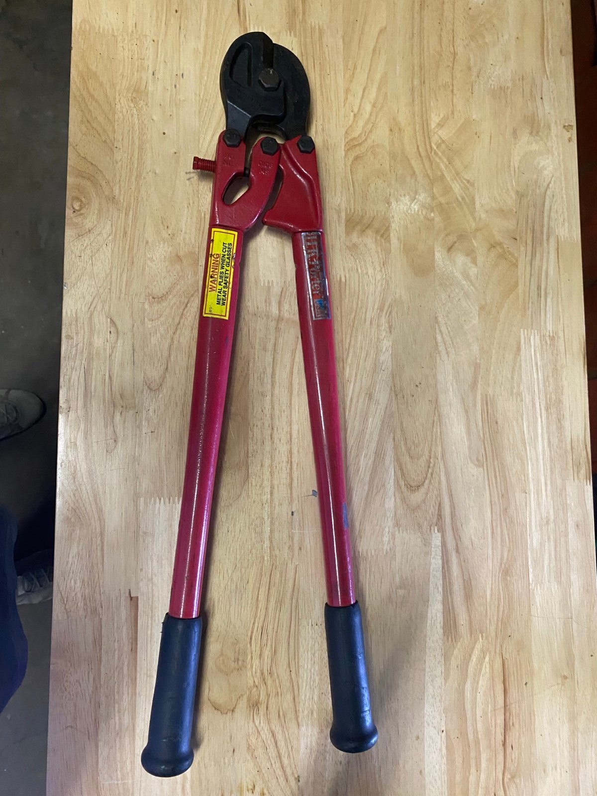 Vintage HK Porter 22” bolt cutters 0108 M8