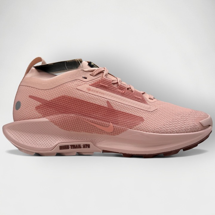 Nike React Pegasus Trail 5 GORE-TEX Women’s Pink Oxford Red Stardust Size 8