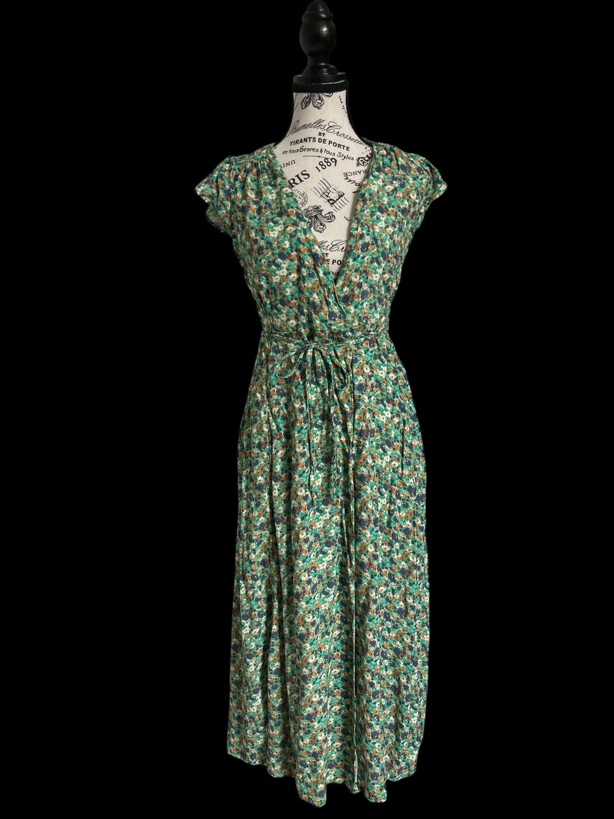 Oysho Floral Green Ditsy Cottage V Neck Flutter Sleeve Maxi Wrap Dress Size XS