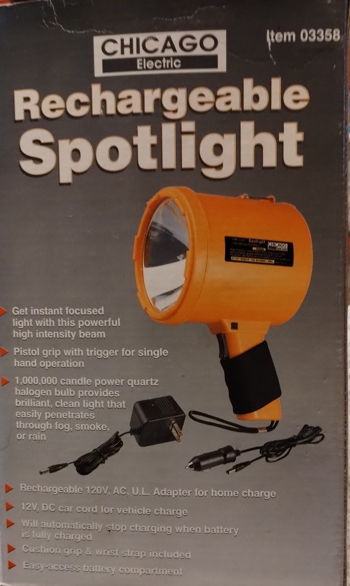 CHICAGO RECHARGEABLE SPOTLIGHT (1,000,000 CANDLE POWER