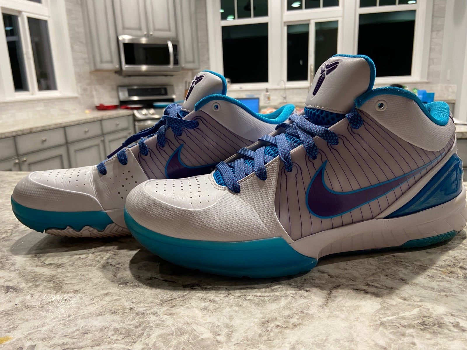 Nike Kobe 4 Protro