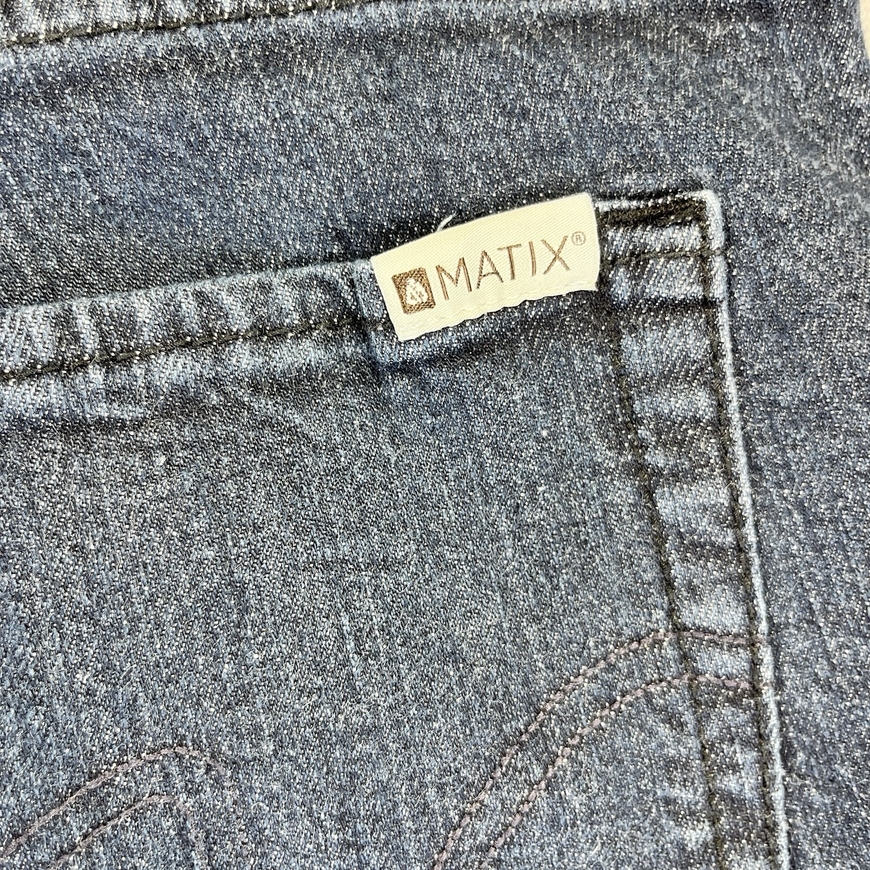 Matix gripper slim straight Men's (34X32) tapered dark wash blue jeans pants