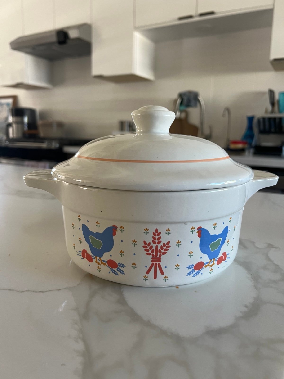 Vintage Treasured Craft covered casserole