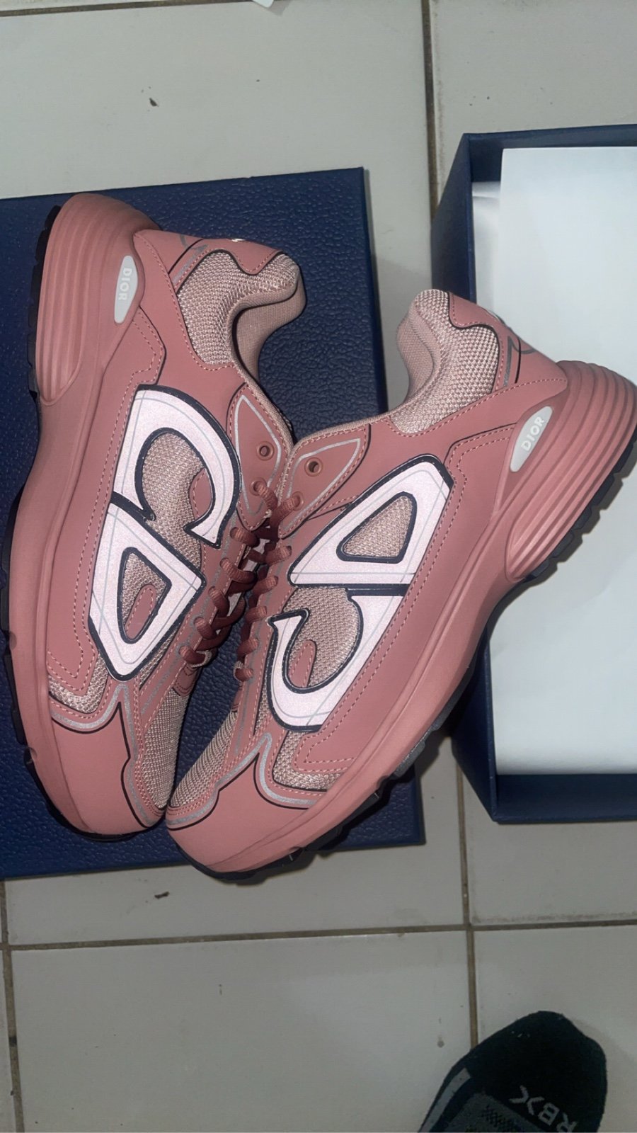 Men’s sneakers