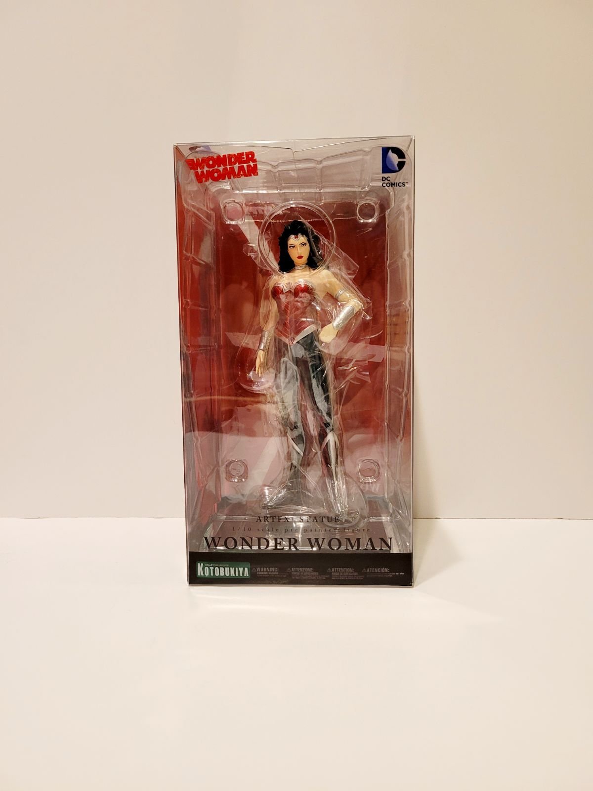 Kotobukiya Wonder Woman ARTFX+ Statue