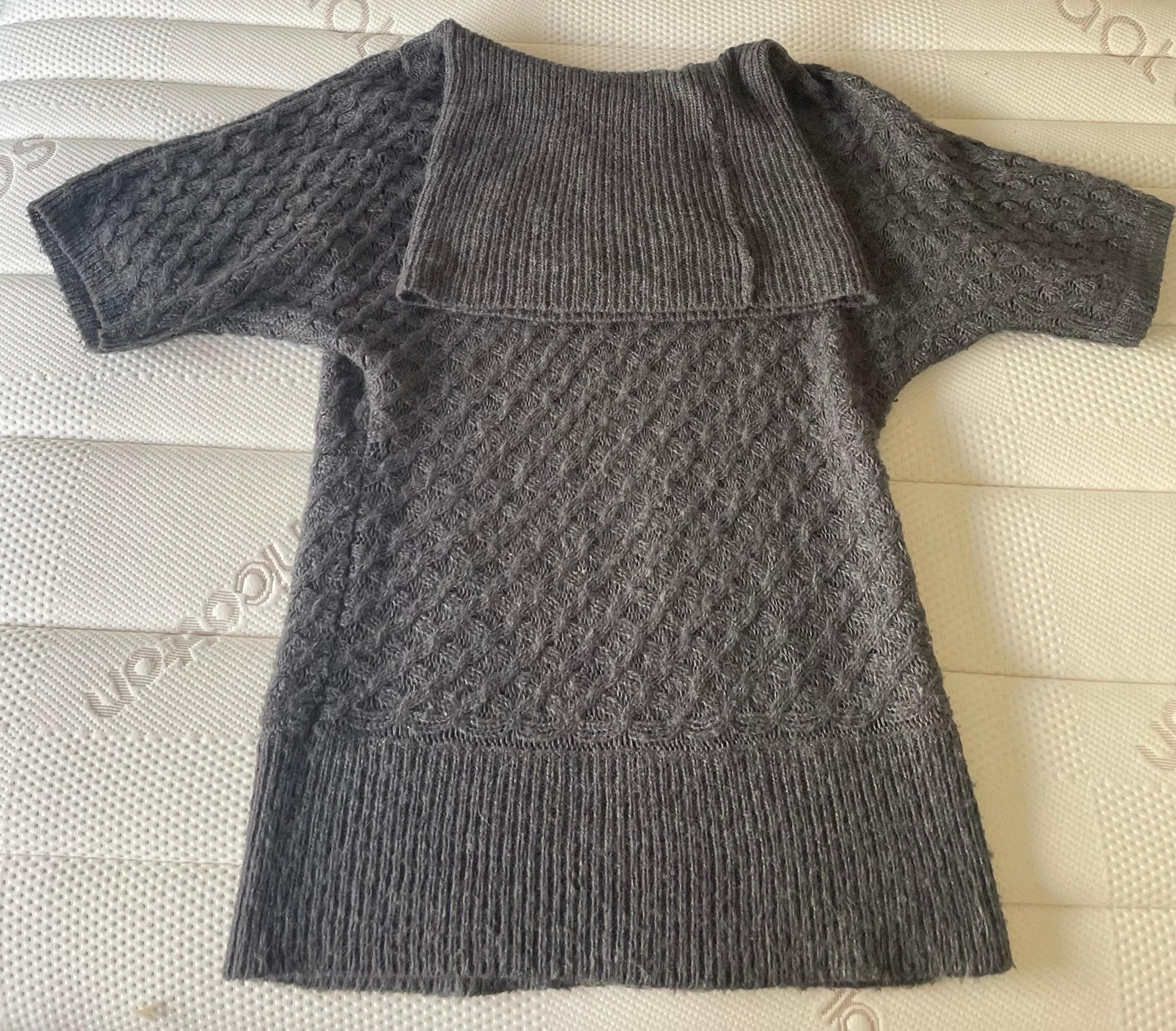 Gray Cable Knit Women's Sweater - Old Navy