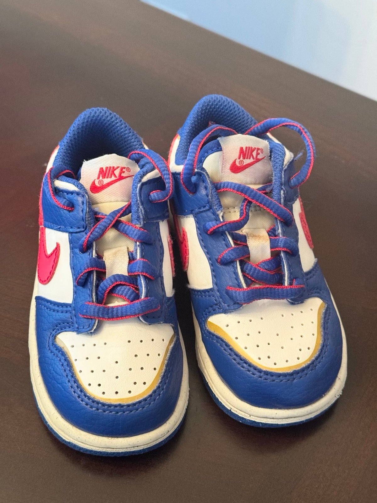 *Nike DUNK Low White Royal Red PS GS Shoes size 6C 'Superhero' FD0673-400