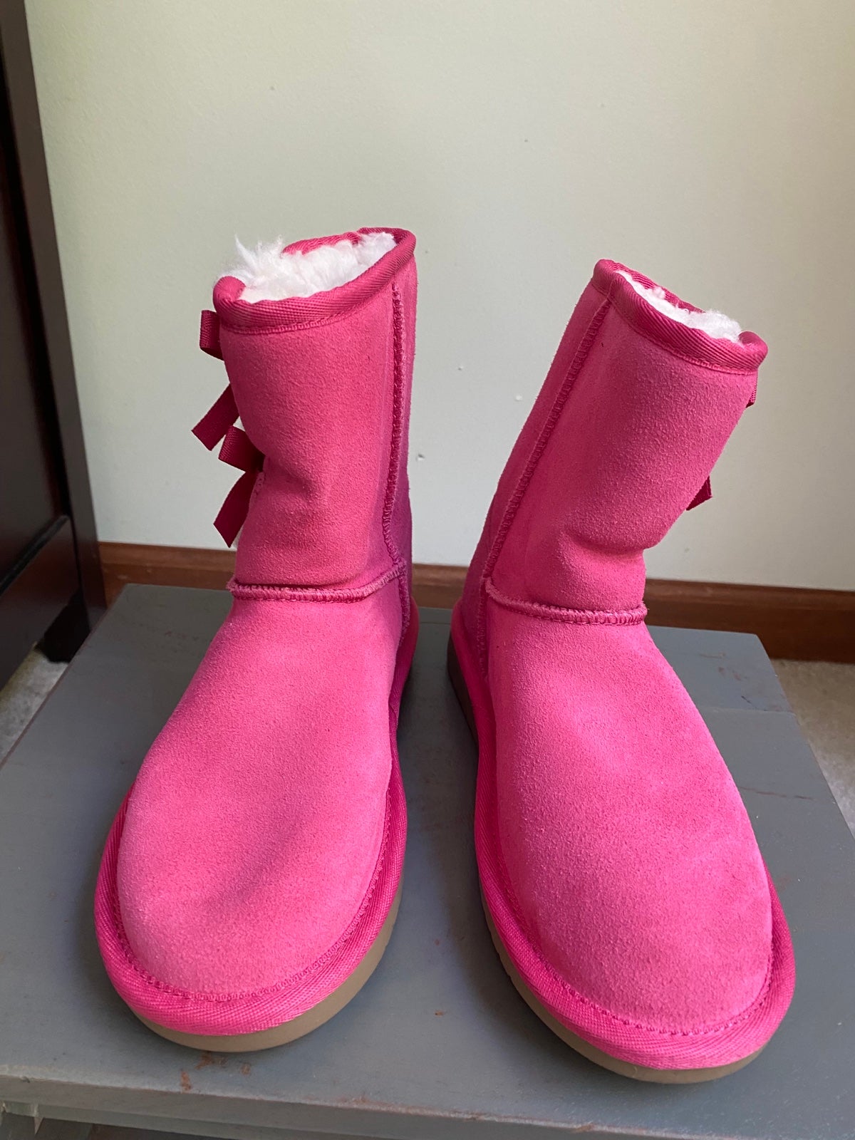 KOOLABURRA Kids 1019372 Victoria Suede Bow Boots - NEW NWOB