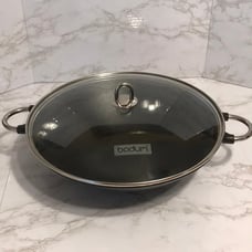 BODUM CAST IRON WOK stir fry cooking pan
