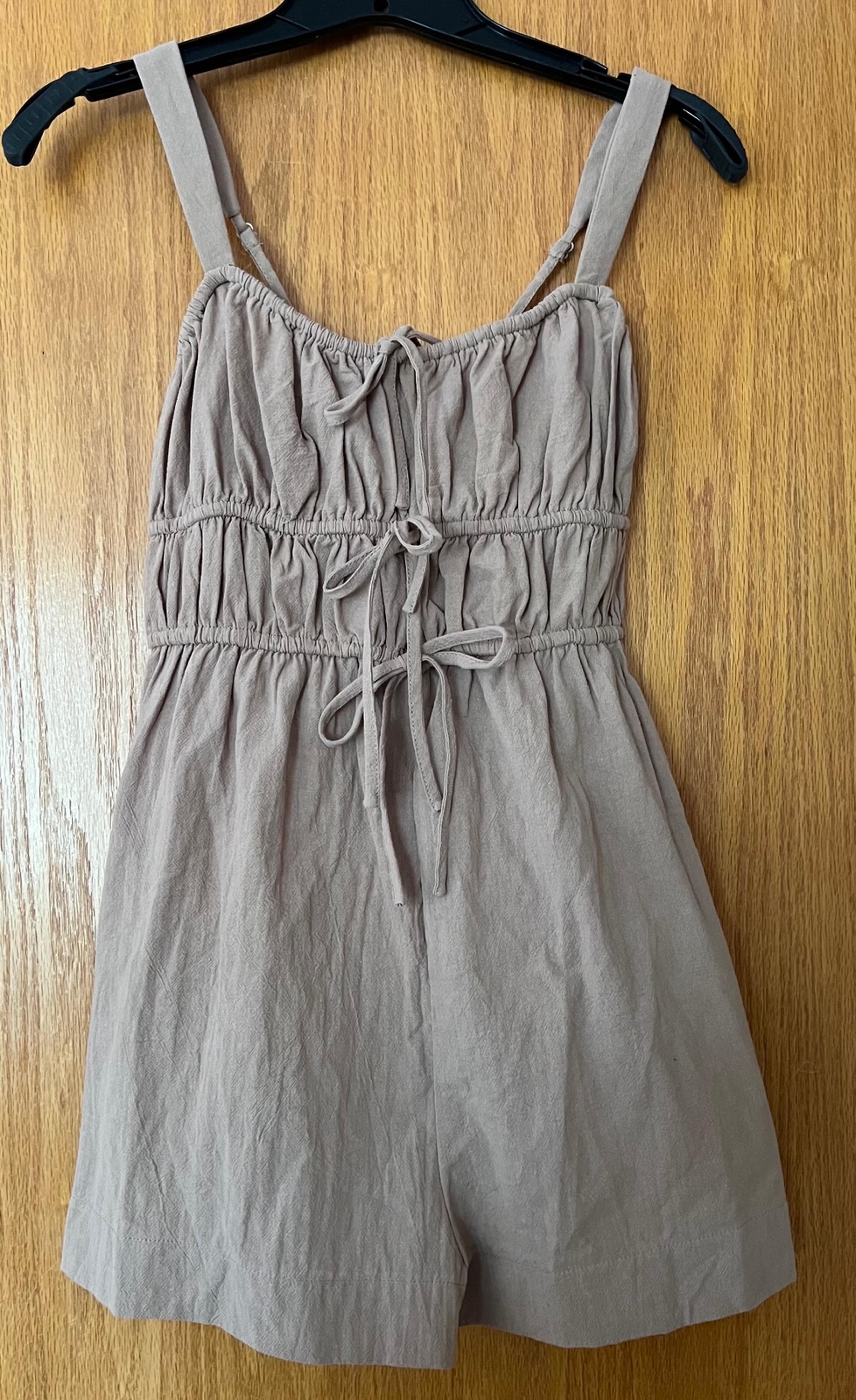 Mustard Seed Beige Romper  Small NWT