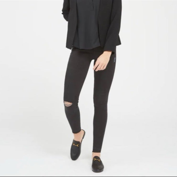 SPANX Vintage Black Distressed Ankle Skinny Jeans Size S NWT