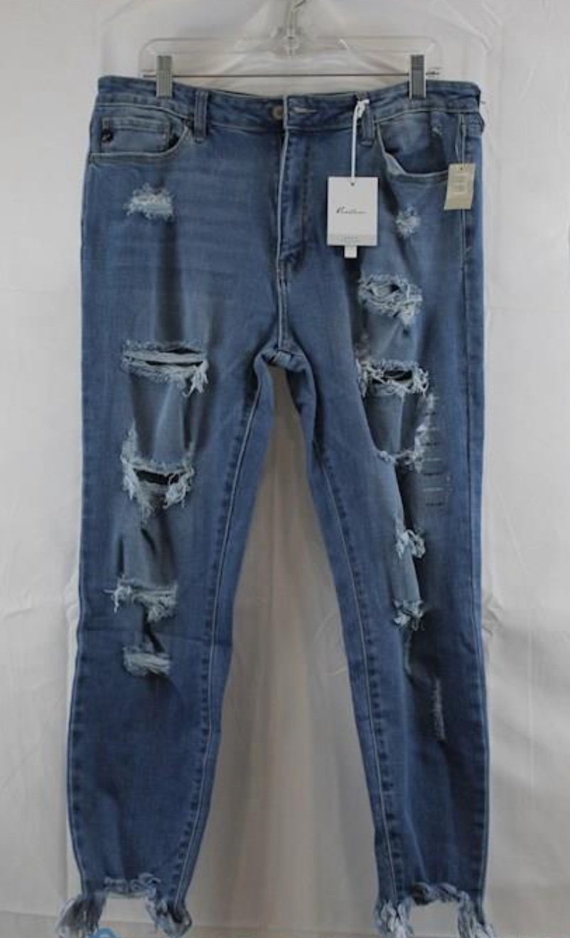 NWT KanCan Womens Blue Distressed Skinny Jeans Sz 31