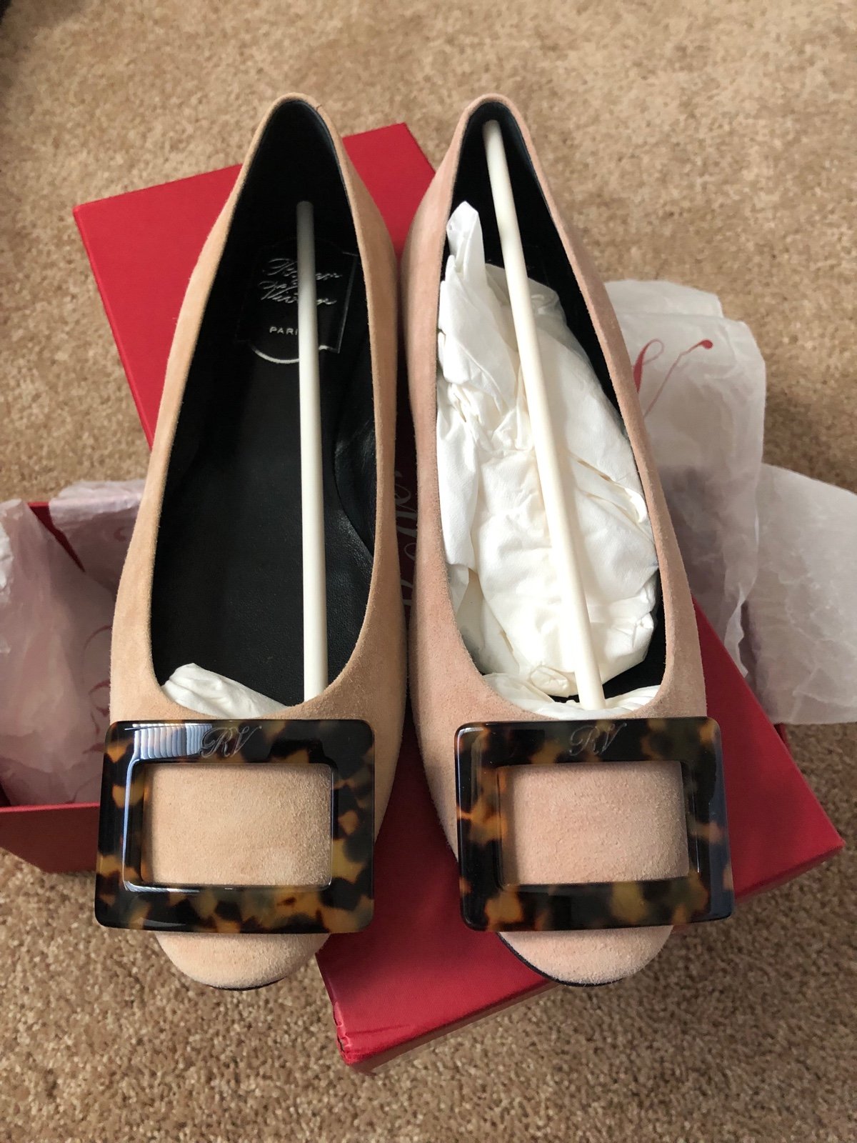 NEW!! Roger Vivier Flats Size 36.5