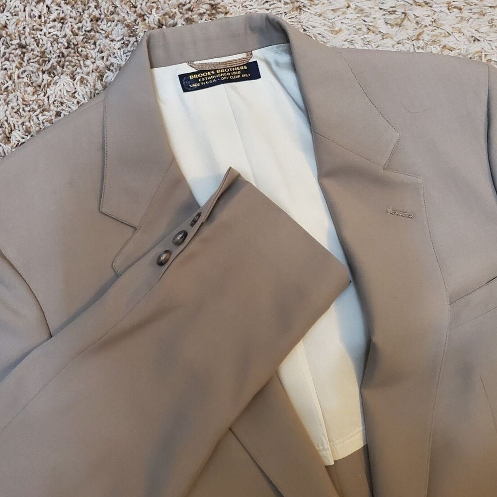 Brooks Bothers Classic Brown Blazer Made In The USA