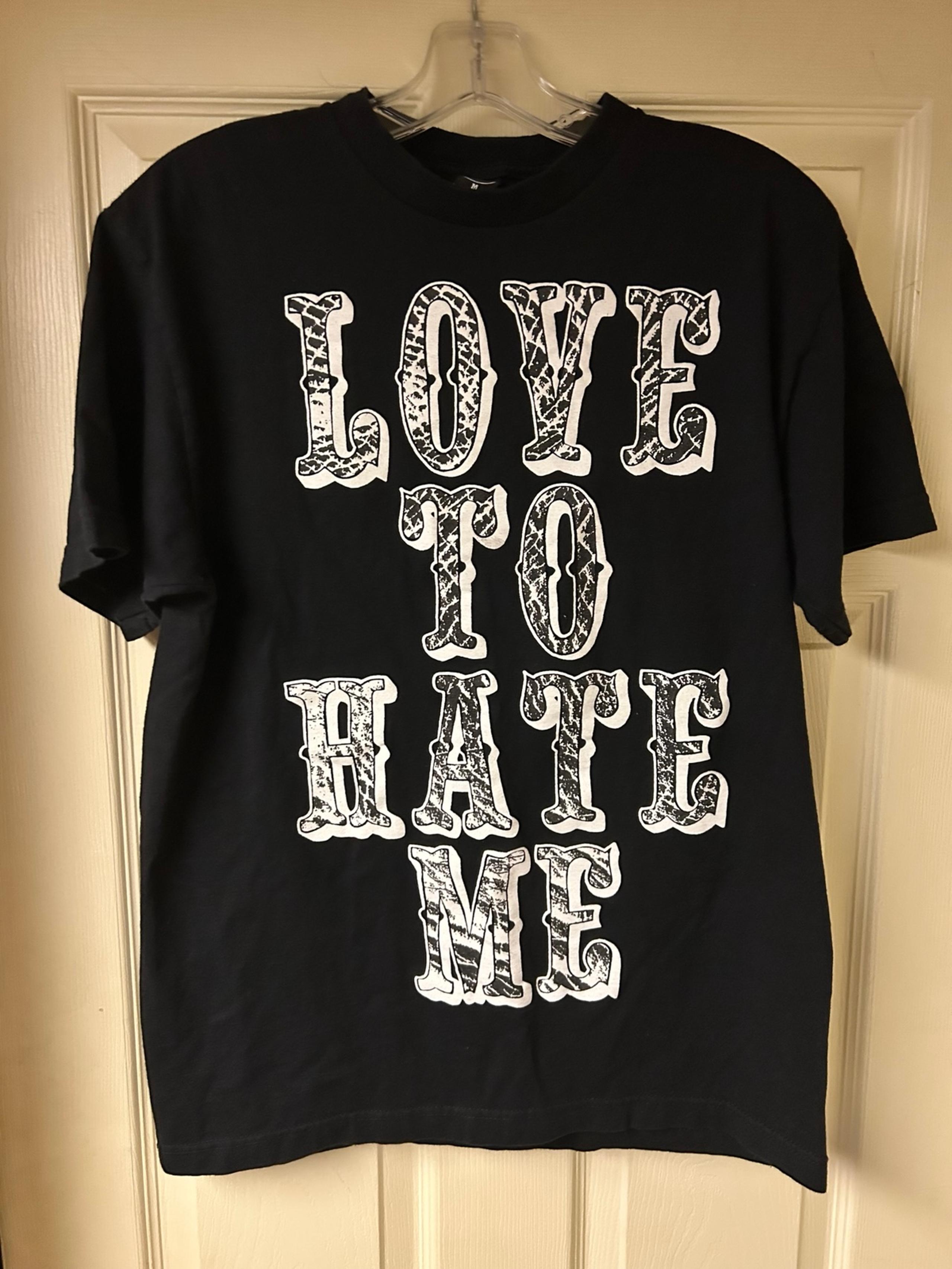 Vintage Rogue Status “Love To Hate Me” Graphic Print T Shirt Size M