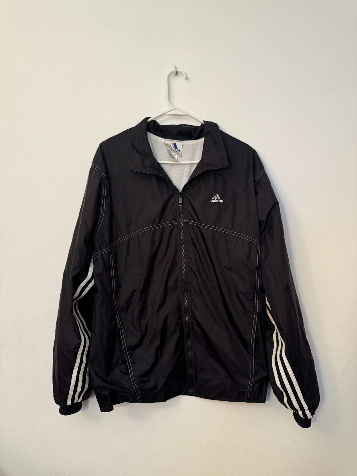 Vintage 2000’s adidas track jacket